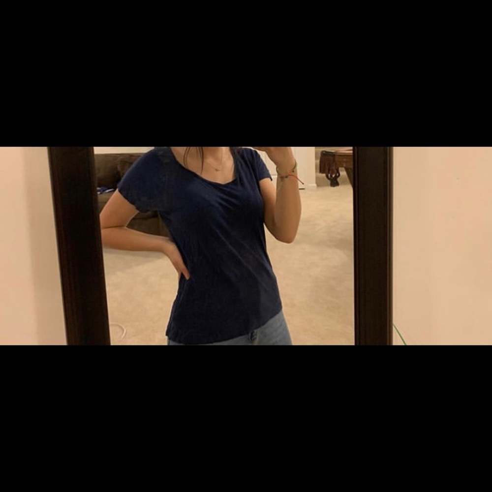 Cute Navy Tee!